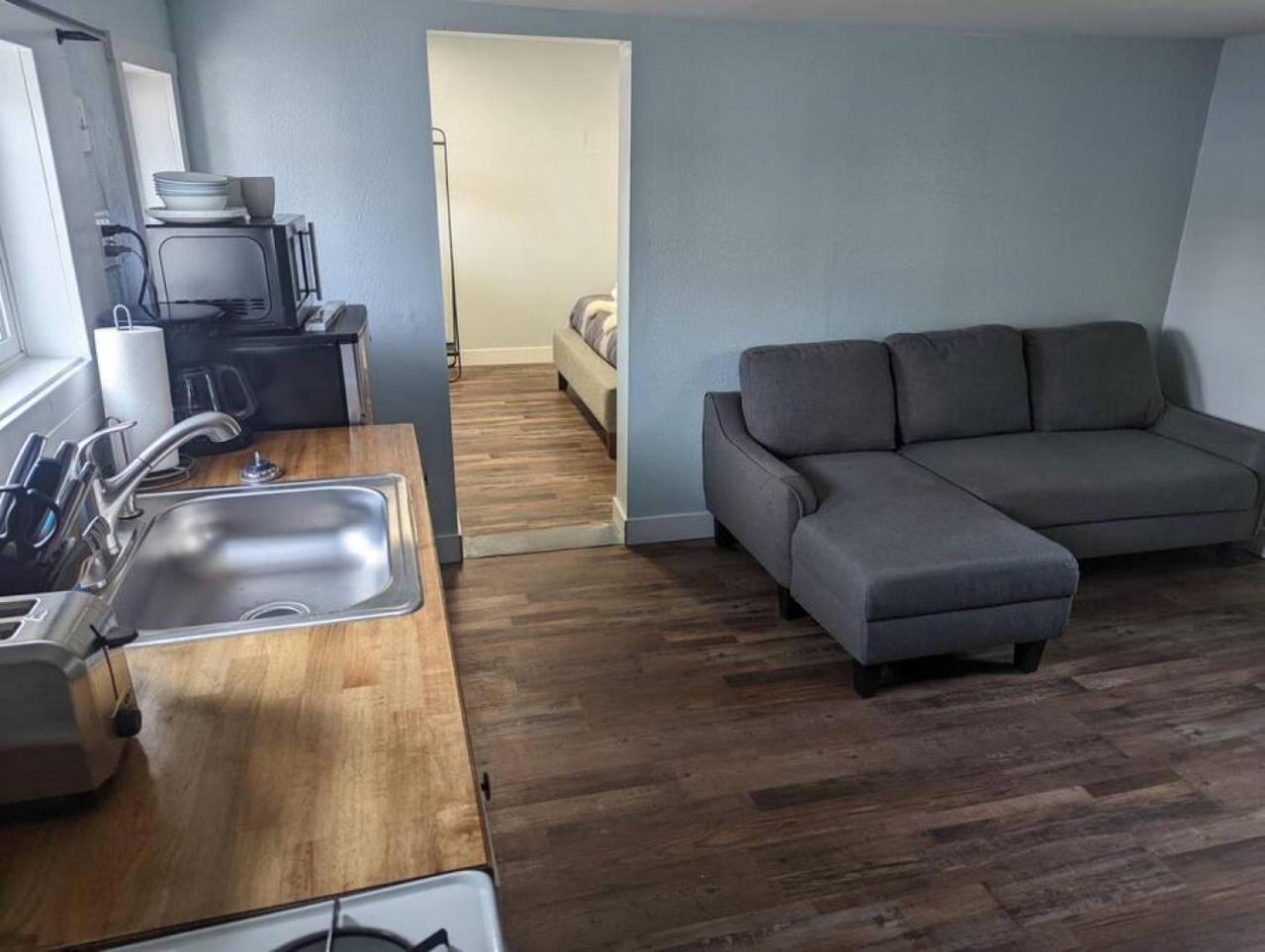 Country house Near Restaurants And Trails Slumber Village 5 *